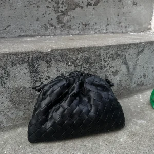 Aya Small Clutch - Black