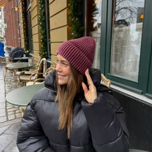 Fenja Beanie - Washed Burgundy